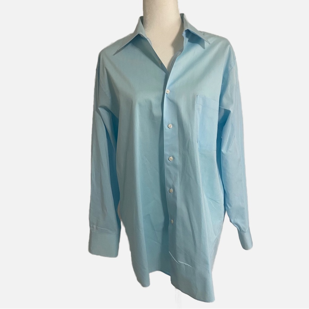 VAN HEUSEN Men's Dress Shirt Light Blue Button Down Size Large 16 - 16 1/2